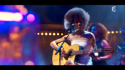 Gigi McFarlane reprend My Baby Just Cares For Me - Folie Passagère 09/03/2016