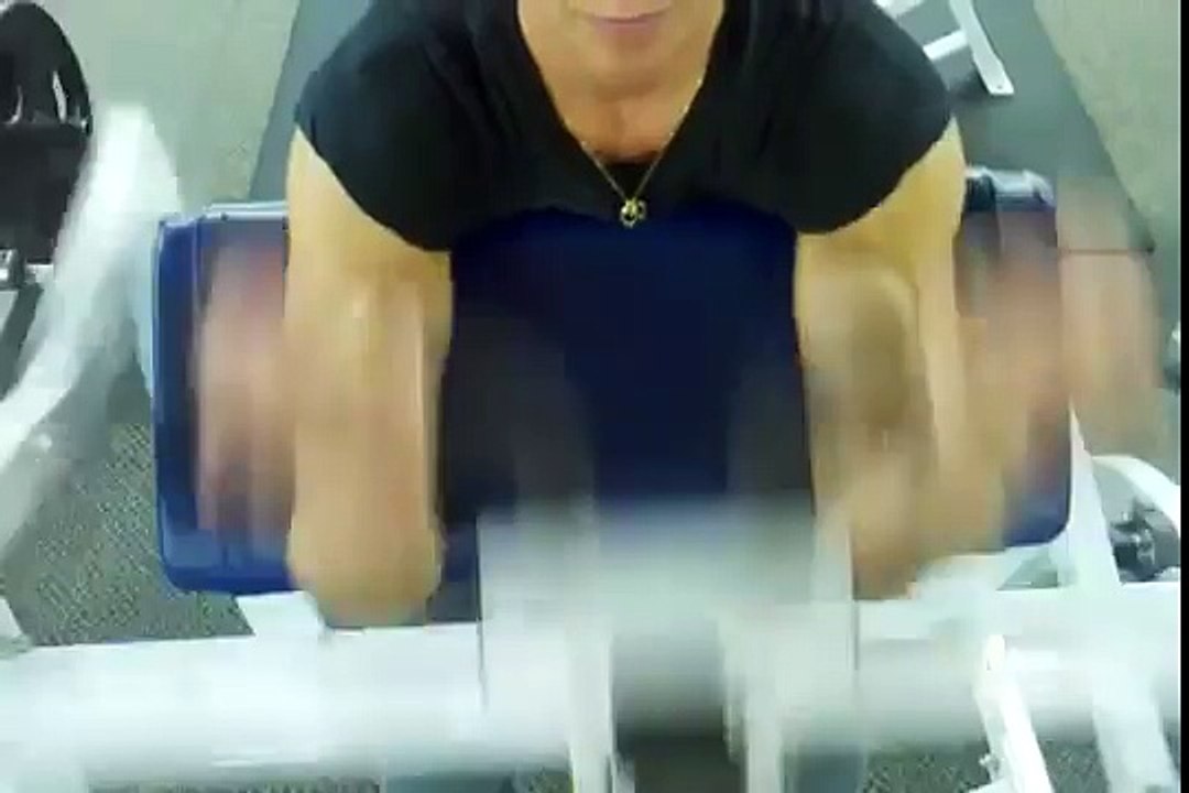 world fitness Lean biceps