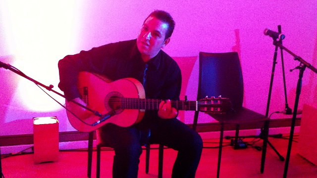 JUAN Guitariste Flamenco