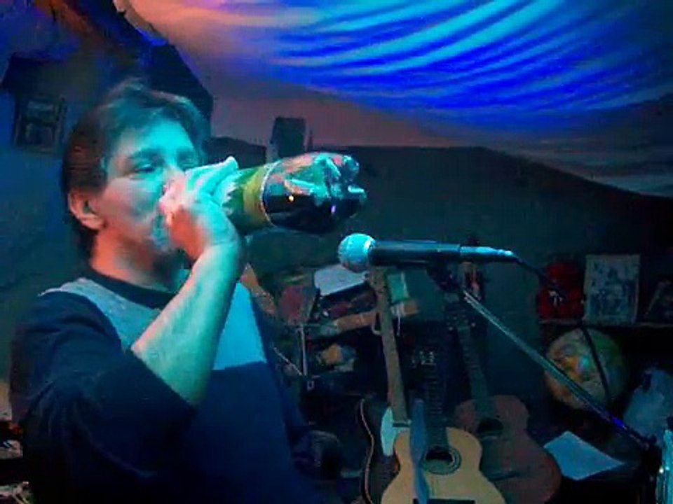 Thierry Chante Amère America 1988 Luc de Larochelliere