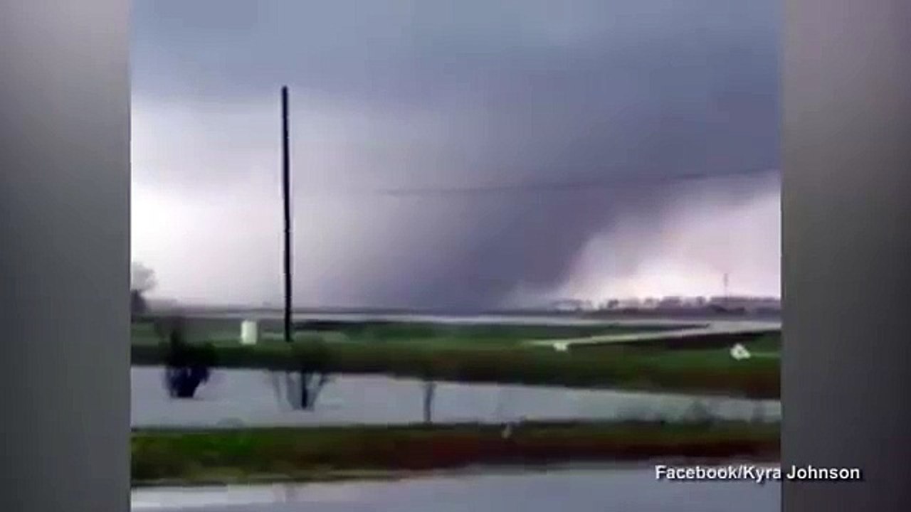 FedEx driver films Horrific Moment show HUGE TORNADO ripped through Paincourtville, LOUISI