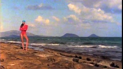 Swim Daily Throwback Thursday_ Elle Macpherson in Australia