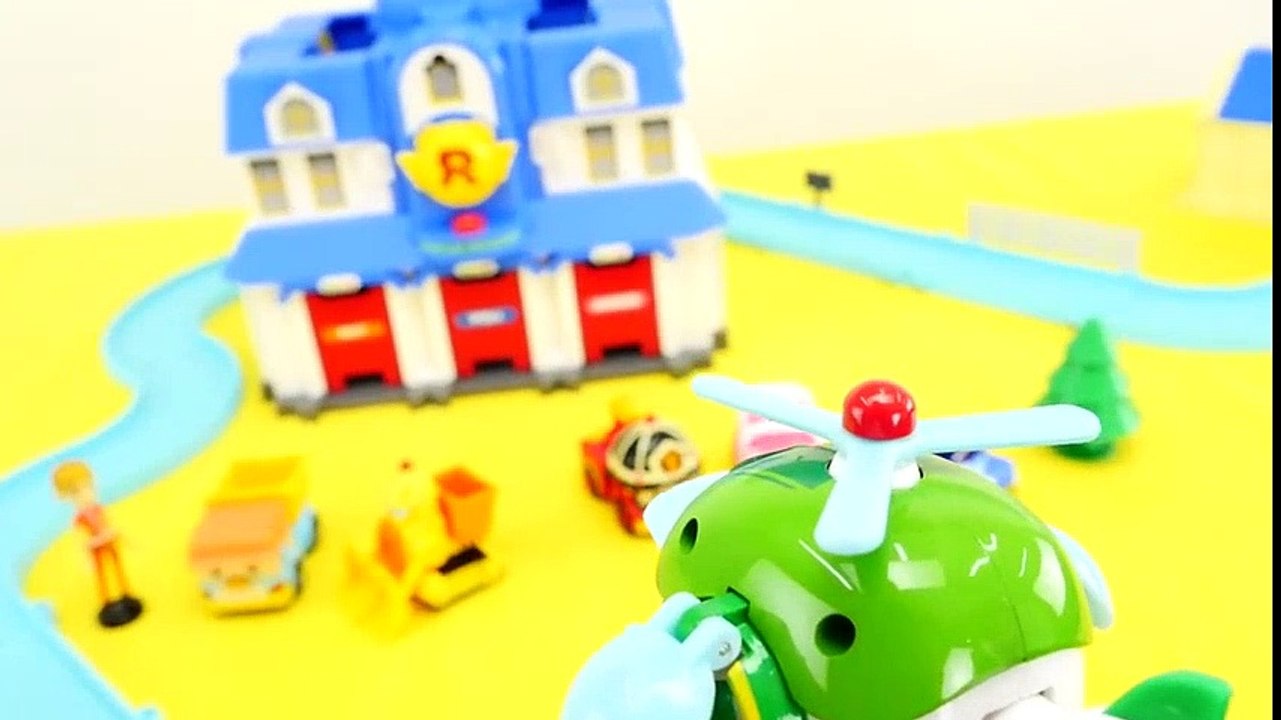 Dessins animés éducatifs! Robocar Poli: construction d'une nouvelle station de secourisme!  Star Dessin Anime Français