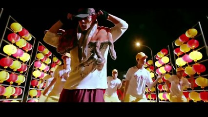 ញ៉ែដាក់ខែ ប៊ុត សីហា (បទចិន)