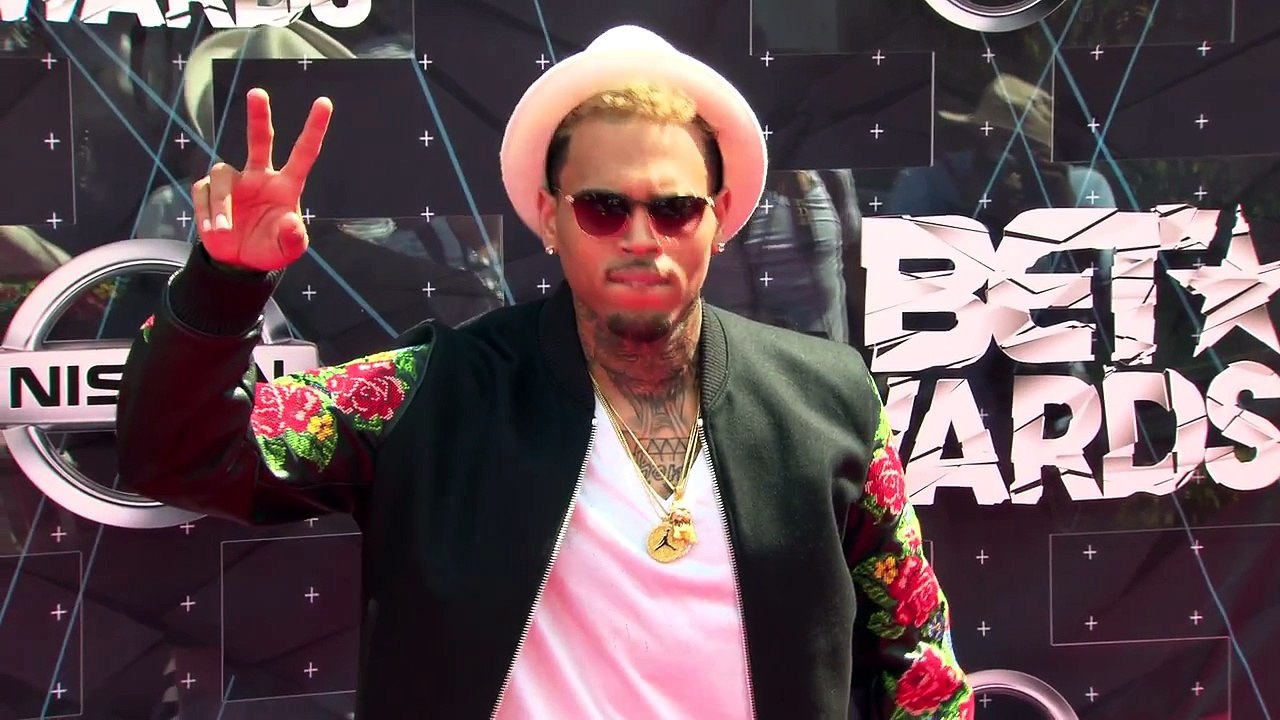 Justin Bieber Jealous of Kendall Jenner & Harry Styles Flirting