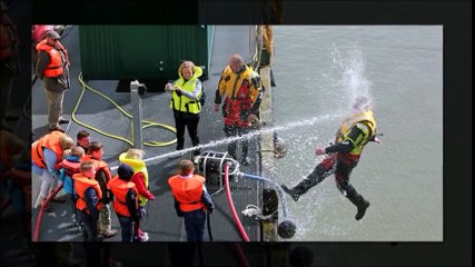 Funny Videos 2016 - Right Time Pics