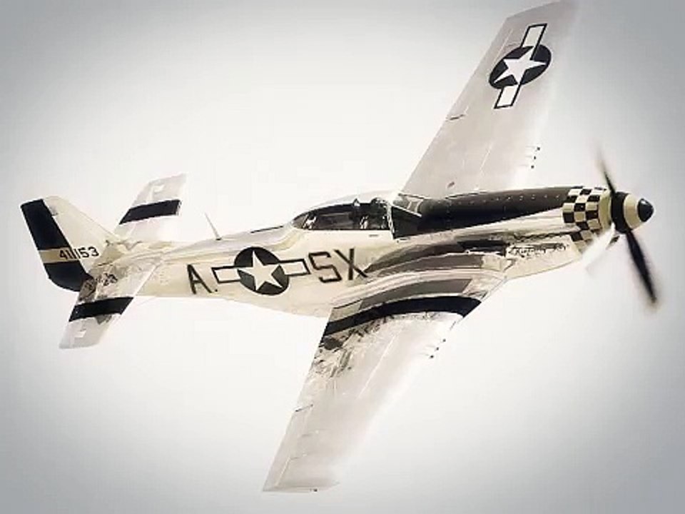 A6M Zero and P 51 Mustang Dogfight