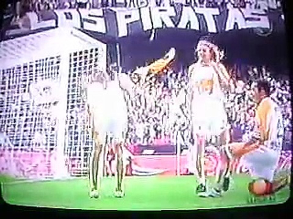 goles de Bruno Marioni con pumas (gracias bruno por tus goles)