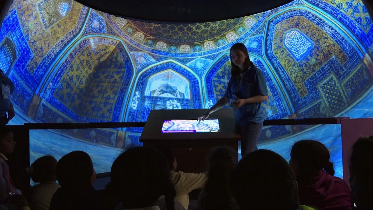 New Yorker Ausstellung bringt Kindern Islam näher