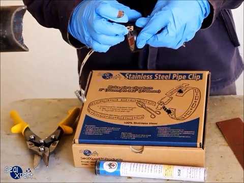How to use SealXpert stainless steel pipe clip for pipe & tank leak repair