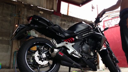 Kawasaki er6n with Vance and Hines exhaust