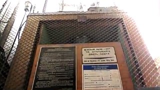 Старый электрический лифт V=0.43 м с, г п 240 кг