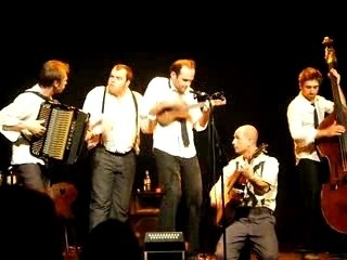 Un violon, un jambon