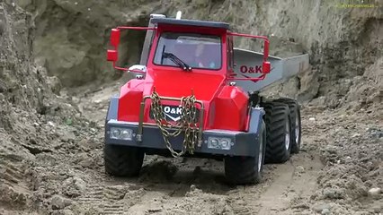 RC truck RESCUE! Scania 4x4 truck got stuck! Amazing tipper ACTION