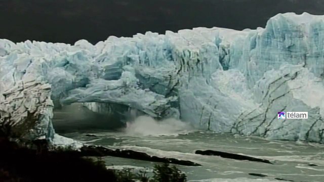L'impressionnant effondrement d'un glacier en Argentine