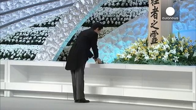 Ιαπωνία Ενός λεπτού σιγή για τα θύματα του σεισμού και του τσουνάμι