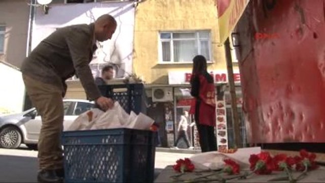 Berkin Elvan'ın Vurulmasının 1000'inci Gününde 1000 Ekmek Dağıtıldı