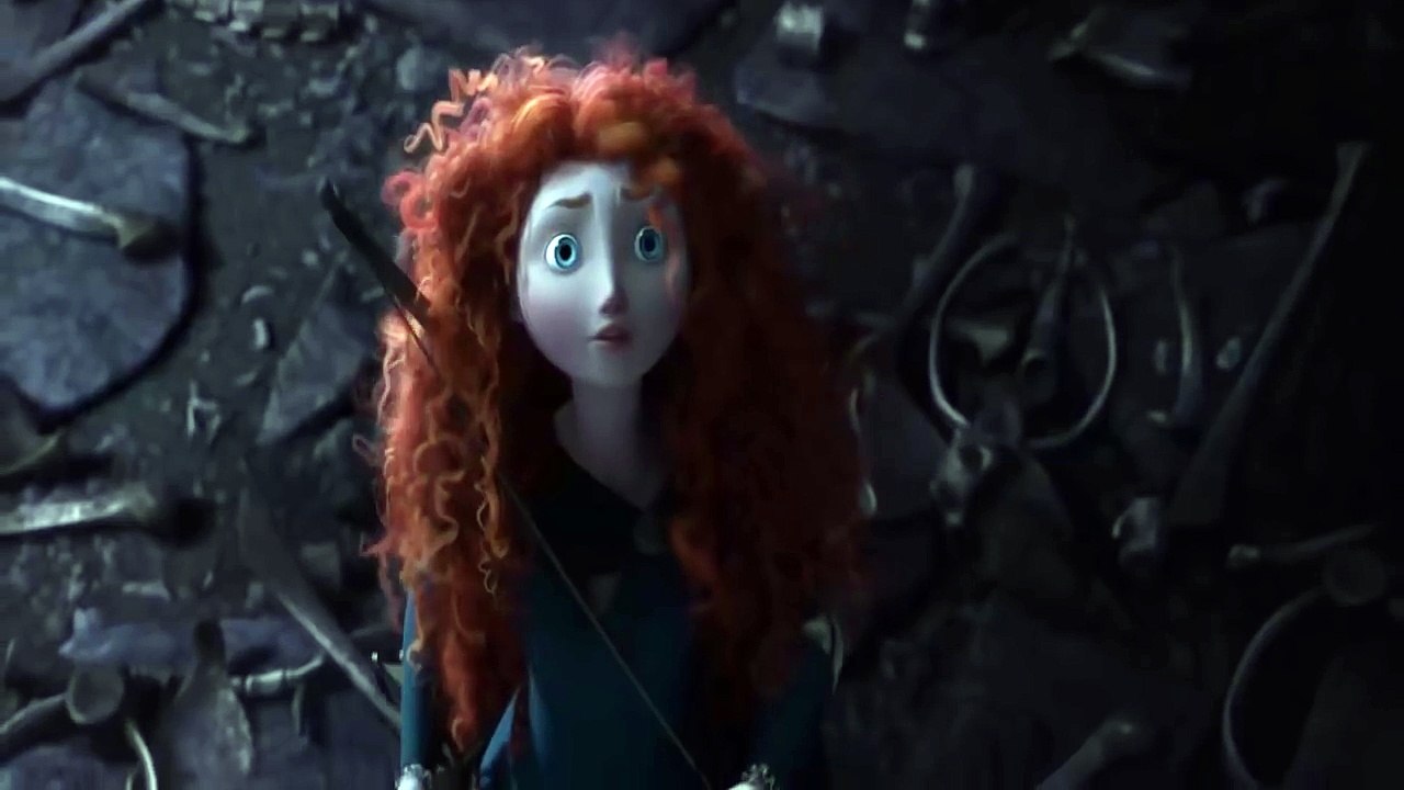 Brave - Elinor and Merida encounter Mor du HD