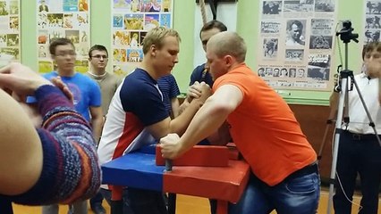 Чемпионат МИФИ по армрестлингу 2014 г