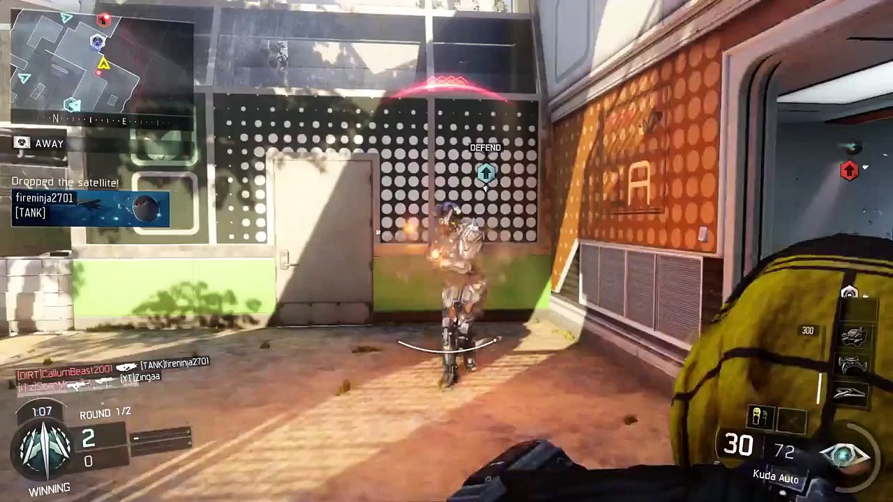 LEBRON PLAYS UPLINK... AND RAPS?! (Black Ops 3)