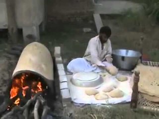 Wow !! Big Traditional Chapatti Making Video-Amazing Video-Top Funny Videos-Top Prank Videos-Top Vines Videos-Viral Video-Funny Fails