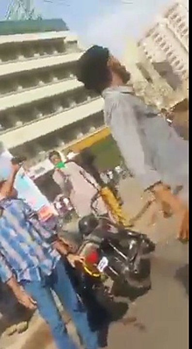 Badmashi ka anjam asa b hota h dakhain pakistani syasatdan k sath kia hwa 2016 new funny videos