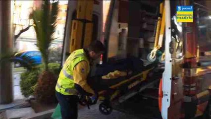 Un padre ayuda a traer al mundo a su hijo en la A-42