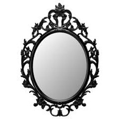 VASTU- Mirror shouldn't be in front of bed
