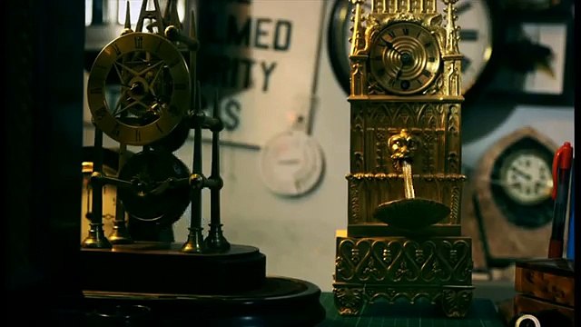 Philomena Cunk asks What is clocks? at the 'Greenwich Clock Museum' from Charlie Brooker's Weekly Wipe on BBC.