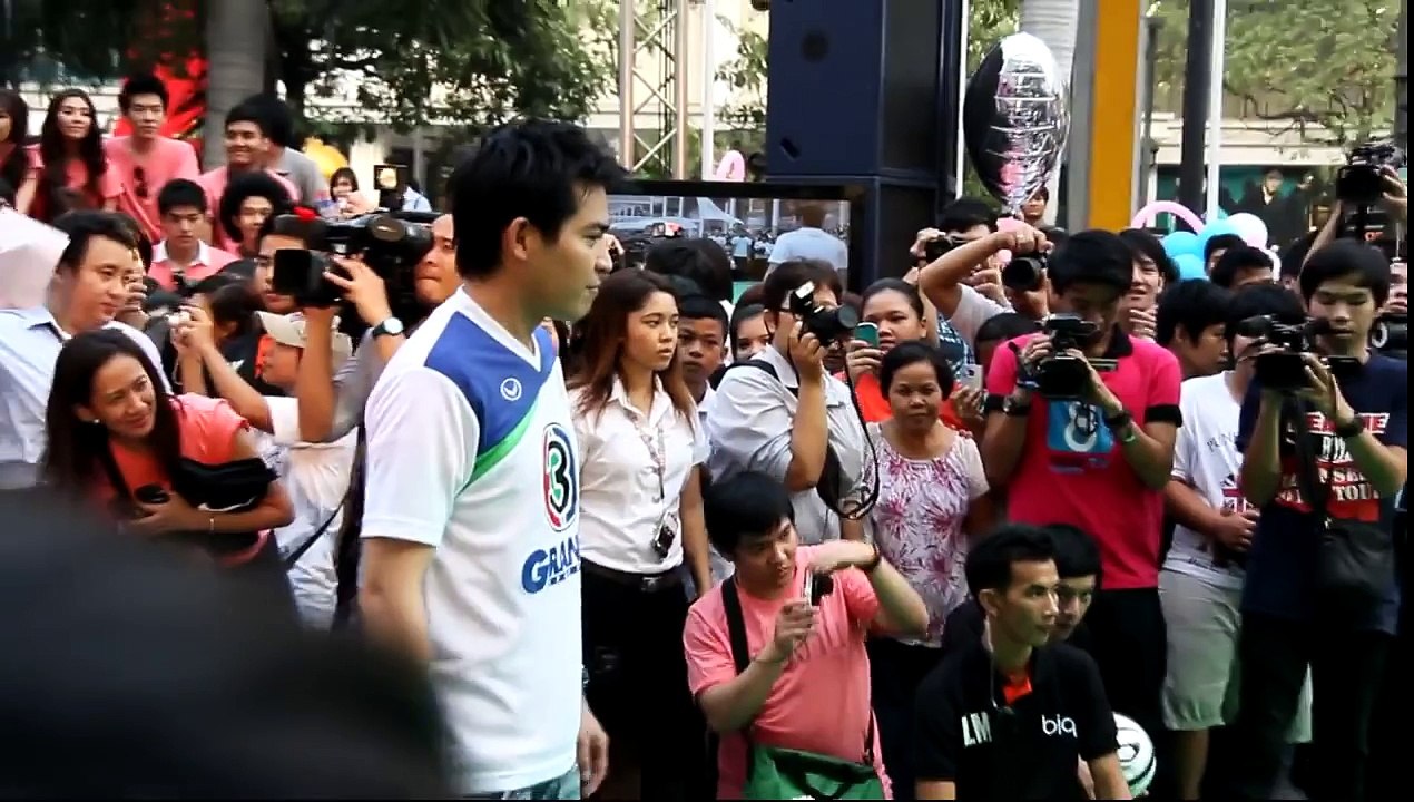 ปอ ทฤษฎี - แถลงข่าวฟุตบอลช่อง 3