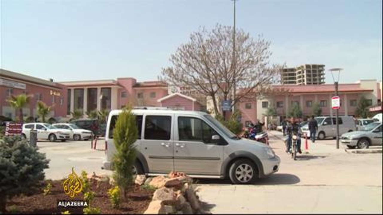 Syrian war puts strain on Turkey's hospitals