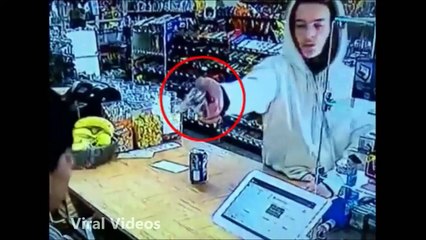 Indian Girl Bravery Recorded in CCTV in USA