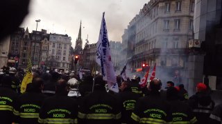 Manifestation pompier Lille 14/11/13