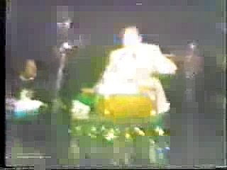 Mohammed Rafi live in concert punjabi song Kadi na banni gori bahn uttey gharhi rah jandey