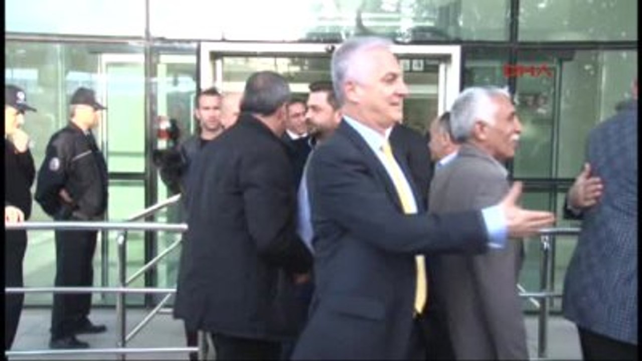 İzmir Kılıçdaroğlu'nun "Geçmiş Olsun" Turu