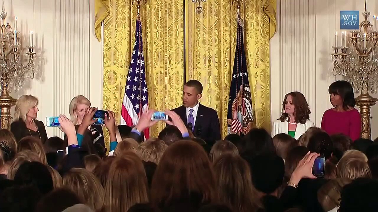 Barack Obama - Get Lucky - Funny Video