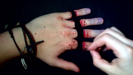 Cut Fingers trick art