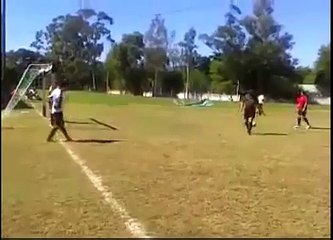 El Gol De Penal Mas Tonto y Extraño Del futbol ★► The Penalty kick silliest and Miss Footb