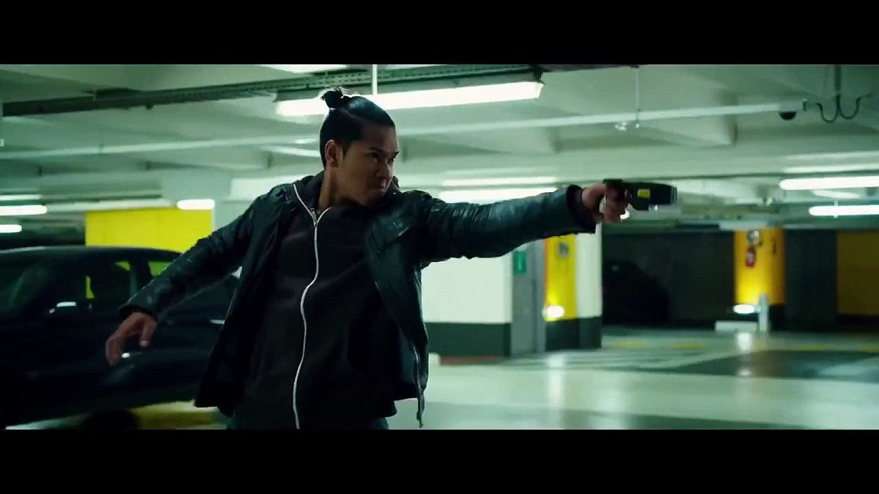 玩命快遞4:肆意橫行 官方預告 The Transporter Refueled Official #Trailer