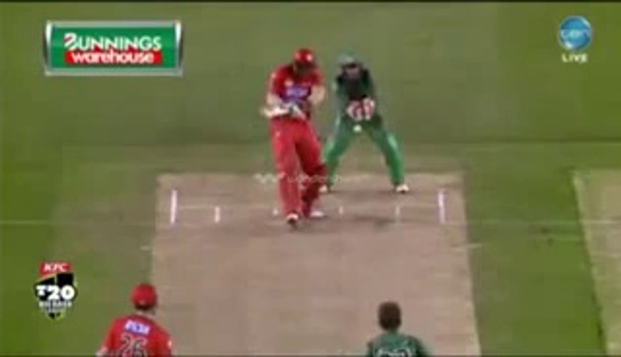 Greatest Cricket catch ever using -DICK-!!No hands used for this catch!!