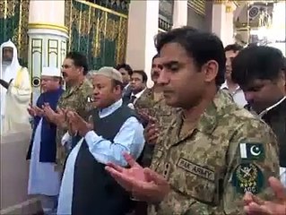 Nawaz Sharif & Raheel Sharif in Saudia