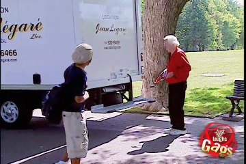 Relax Daily_Epic Old Man_ Prison Break Prank