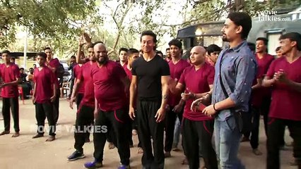 Tiger Shroff's Amazing Stunt With Shraddha Kapoor For Baaghi