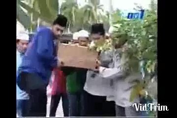 Khabar ka azaab.(380)