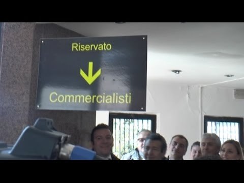 Napoli - Tribunale, un accesso riservato per i commercialisti (11.03.16)