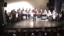 Gaziantep Üniversitesi Türk Musikisi Devlet Konservatuvarı Konserine Kosova'da Yoğun İlgi