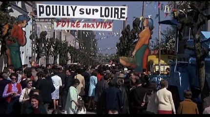 Theres a Girl in My Soup (1970) 2/2