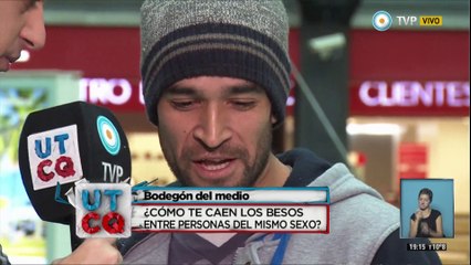 ¿Cómo reaccionas si ves a dos personas del mismo sexo besándose_