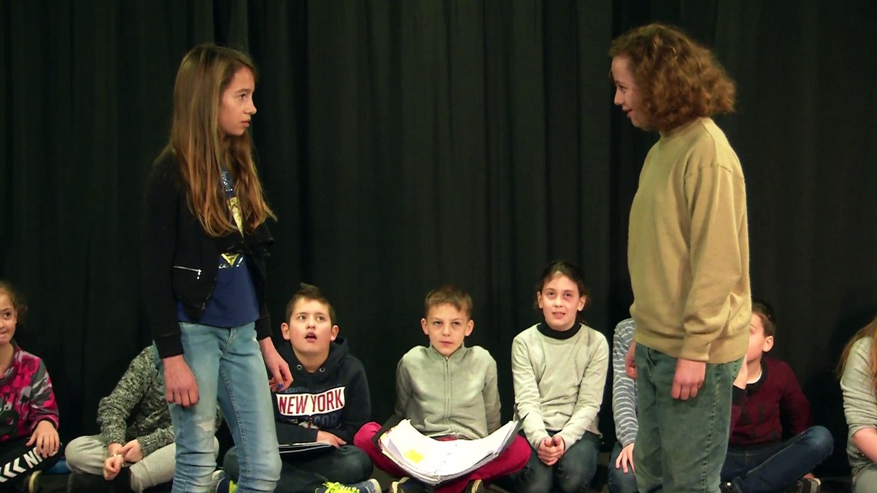 Camion des mots -  Classe de CM1/CM2 école de Chevannes (89)