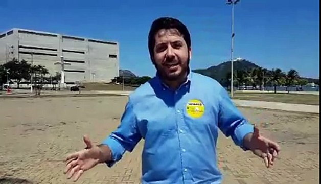 Servidor que bateu ponto e foi pra casa convoca pra protesto contra corrupção